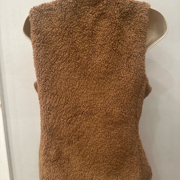 Patagonia Los Gatos fuzzy fleece vest - Picture 6 of 8